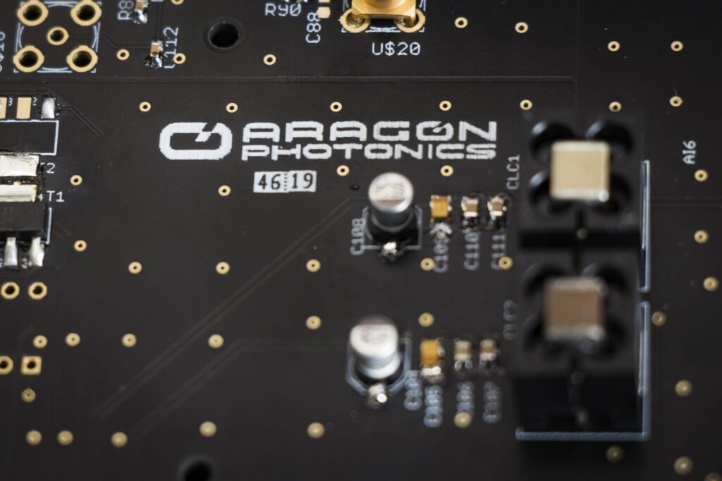 Aragón Potonics Public-private consortium develops pioneering system for the protection and maintenance of submarine cable networks